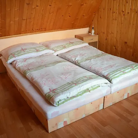 Сasa de vacaciones Chaty Antónia *