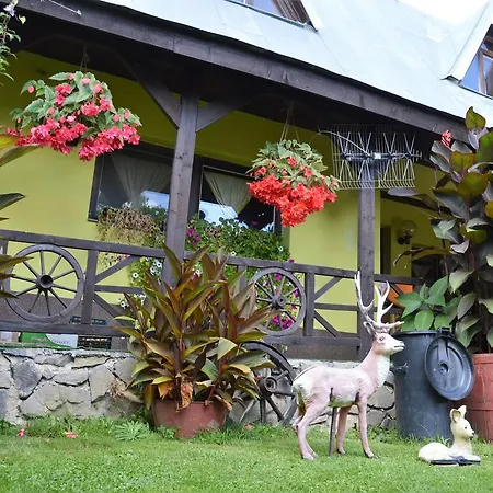 Сasa de vacaciones Chaty Antónia *